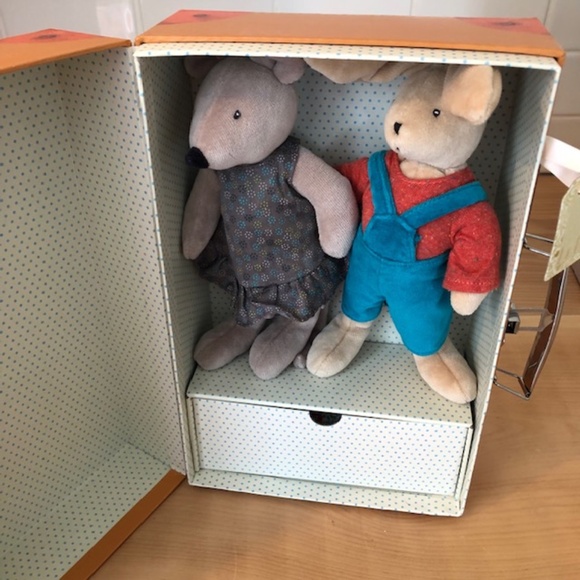 MOULIN ROTY Suitcase - Rabbit & Mouse Wardrobe - Picture 7 of 11